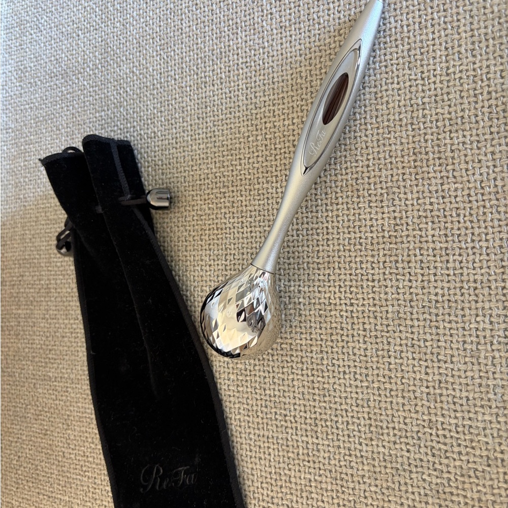 ReFa O Style Facial Roller